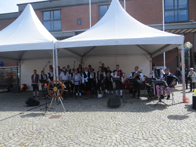 melbuulnpiratenkoor rheineplein borne